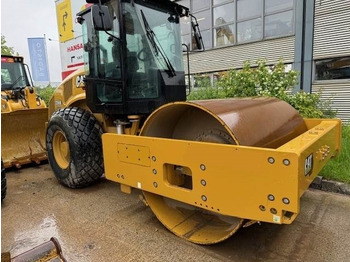 Rodillo CATERPILLAR CS66B