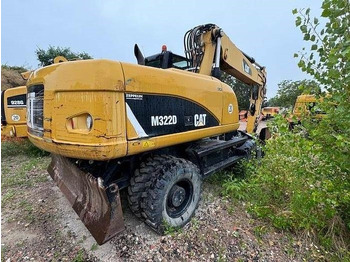 Excavadora de ruedas CAT M 322 D: foto 4