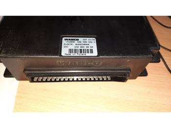 Unidad de control Wabco 4460550520.\FLO Control 22123A24\0839W3: foto 2
