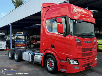 Camión chasis SCANIA R 650
