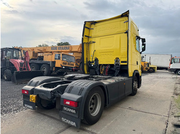 Cabeza tractora Scania S450 NGS 4X2 EURO 6 RETARDER SKIRTS SPOILERS 4 UNITS AVAILABLE: foto 5