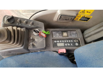 Excavadora de cadenas Hitachi ZX 470 LC H-3: foto 4