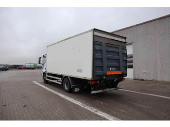 Camión caja cerrada Iveco Eurocargo 4X2 Kasse-lift Afhentning: foto 4