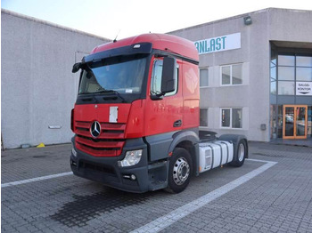 Cabeza tractora MERCEDES-BENZ Actros 1843