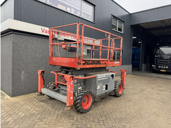 Plataforma de tijeras Skyjack SJ 6832RT Schaarhoogwerker SCISSOR 2014 4X4 Kubota Diesel 12M Werkhoogte: foto 3 Plataforma de tijeras Skyjack SJ 6832RT Schaarhoogwerker SCISSOR 2014 4X4 Kubota Diesel 12M Werkhoogte: foto 3