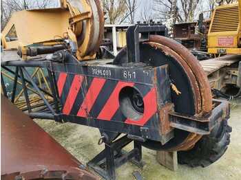 Grúa sobre orugas Liebherr: foto 4 Grúa sobre orugas Liebherr: foto 4