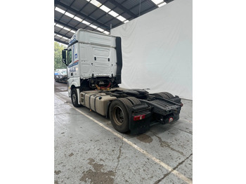 Cabeza tractora Mercedes-Benz Actros 1842 EURO 5: foto 3
