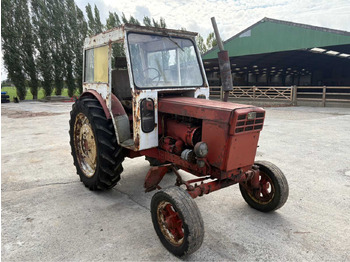 Tractor BELARUS