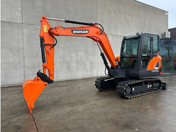 Excavadora DOOSAN DX55-9C