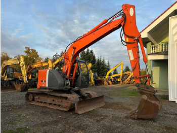 Excavadora HITACHI ZX135
