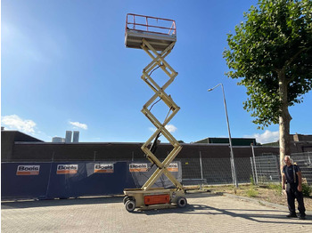 Plataforma elevadora JLG