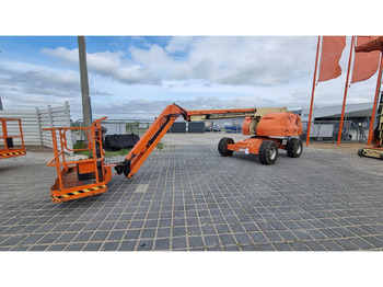 Plataforma elevadora JLG