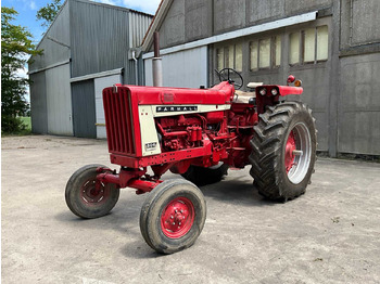 Tractor McCORMICK