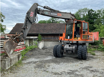 Excavadora de ruedas VOLVO