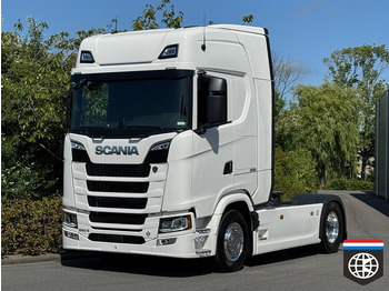 Cabeza tractora SCANIA S