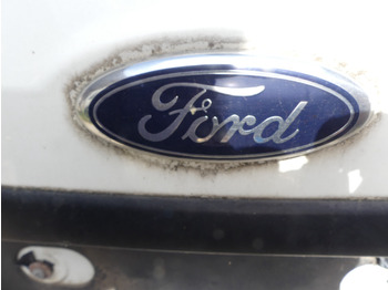 Coche REF:Immatriculée sous : SPI-110 - Voiture Ford FIESTA: foto 5