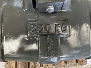 Implemento Massey Ferguson MF 850 kg: foto 3 Implemento Massey Ferguson MF 850 kg: foto 3