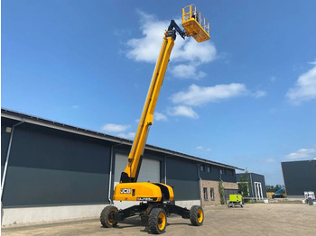 Plataforma telescopica JCB