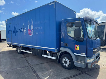 Camión caja cerrada DAF LF 45 220