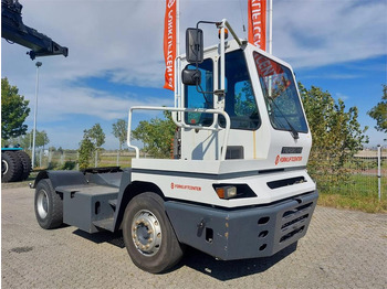 Tractor industrial TERBERG