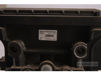Válvula de freno para Camión Mercedes-Benz Brake System Achteras EBS modulator MB MP4: foto 3