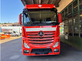 Camión caja cerrada MERCEDES Actros 1848: foto 3