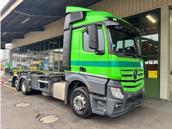 Camión portacontenedore/ Intercambiable MERCEDES-BENZ Actros 2543