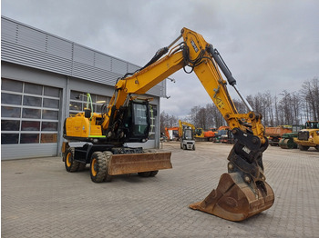 Excavadora de ruedas JCB