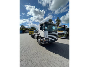 Cabeza tractora SCANIA P124