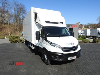 Camión caja cerrada IVECO Daily 70c18