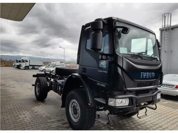 Camión chasis nuevo Iveco EuroCargo ML150E28WS: foto 2