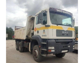 Camión volquete MAN TGA