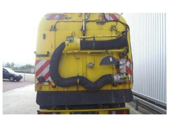 Barredora vial Mercedes-Benz SK 1820 4x2 Schienenreinigungs Kehrmaschine RAIL: foto 4