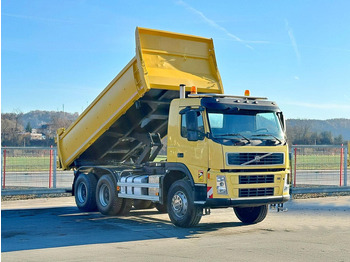 Camión volquete VOLVO FM 440