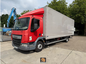 Camión caja cerrada DAF LF 220