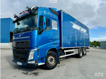 Camión caja cerrada VOLVO FH 540