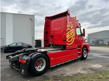 Cabeza tractora Volvo NH 12.460 4X2 460PK Globetrotter/ Manuel Gearbox / NL Truck: foto 4