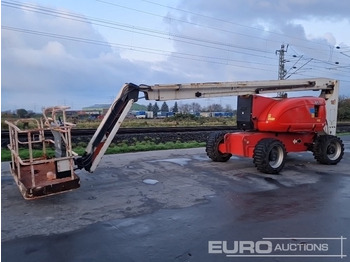 Plataforma elevadora JLG
