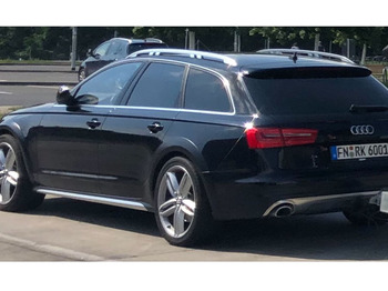 Coche AUDI
