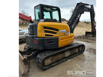 Miniexcavadora 2018 Kato HD85V-5: foto 2
