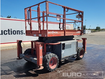 Plataforma elevadora SKYJACK