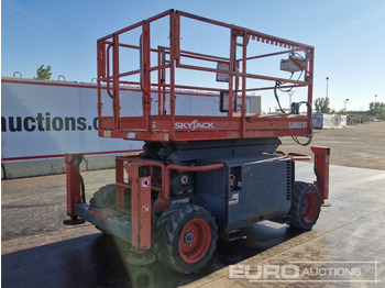 Plataforma elevadora SKYJACK