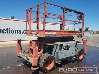 Plataforma elevadora SKYJACK