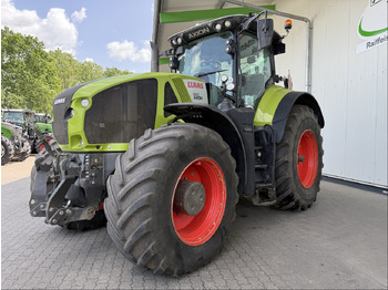 Tractor CLAAS Axion 960
