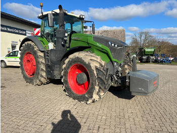 Tractor FENDT 1050 Vario
