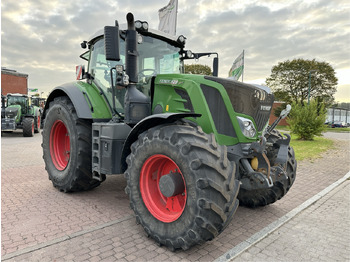 Tractor FENDT 828 Vario