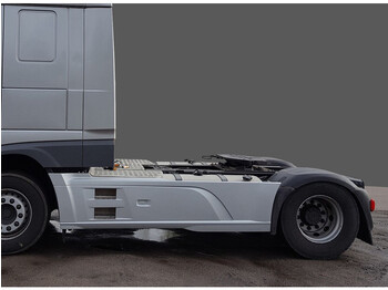 Aerodinámica/ Spoiler para Camión nuevo DAF XF106 E6 Sideskirts / Fairings: foto 2