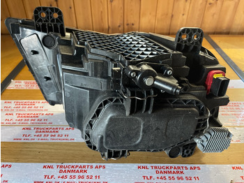 Luz/ Iluminación para Camión MAN LAMP 81.25101-6735: foto 2 Luz/ Iluminación para Camión MAN LAMP 81.25101-6735: foto 2