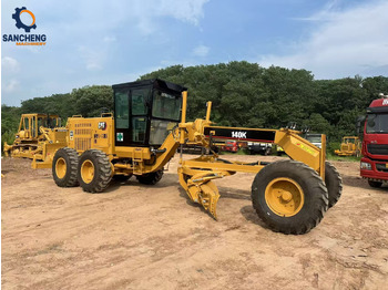 Grader CATERPILLAR 140K