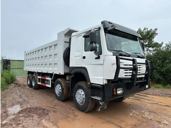 Camión volquete SINOTRUK HOWO